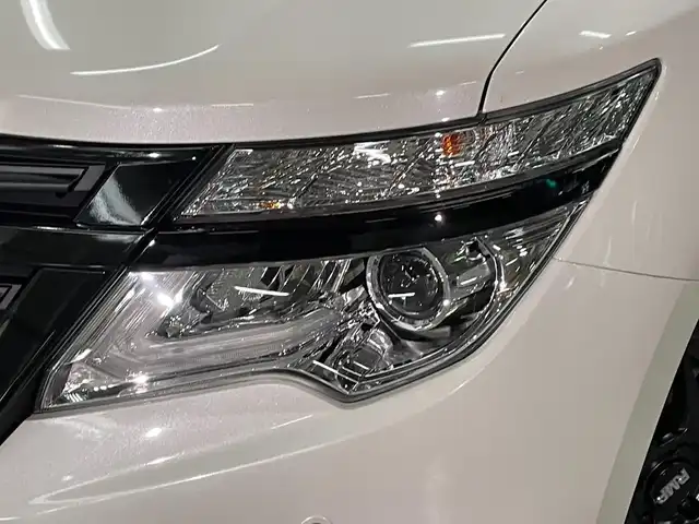 日産 エルグランド 250ハイウェイスターS 福島県 2020(令2)年 2.4万km ブリリアントホワイトパール AIS検査済み/【2502040650】/純正SDナビ/ワンセグテレビ/社外フリップダウンモニター/レーダークルーズコントロール/両側パワースライドドア/純正LEDヘッドライト/ハーフレザーシート/オットマンシート/クリアランスソナー/エマージェンシーブレーキ/オートマチックハイビーム/ワンタッチオートスライドドア/リアサンシェード/社外18インチAW　MID EXCLUSIVE 820F（社外）/TOYOオープンカントリーR/T　225/60-18（新品）（社外）/社外パーツ取付済
