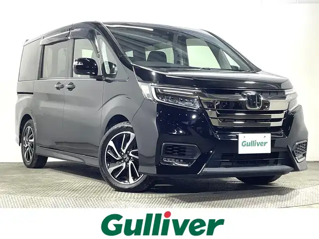 ホンダ ステップワゴン スパーダ クルスピセンシング 大阪府 2017(平29)年 5.5万km プレミアムスパークルブラックパール 純正ナビ(フルセグ/DVD再生/Bluetooth) 衝突軽減 後席モニター 両側パワースライドドア バックカメラ ETC レーダークルコン ハーフレザー シートヒーター ドラレコ パドルシフト