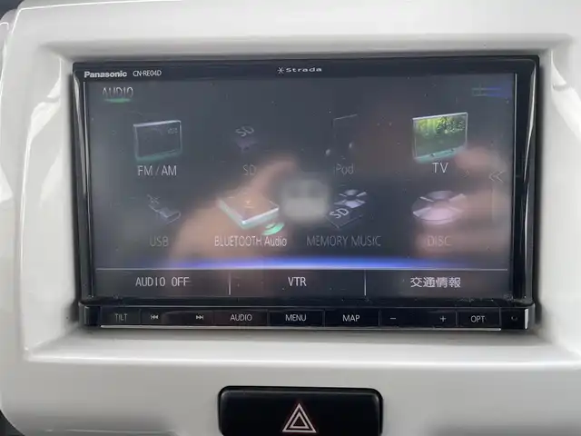 スズキ ハスラー G 富山県 2018(平30)年 7.4万km ピュアホワイトP 〇社外メモリナビ/〇フルセグTV/〇レーダーブレーキサポート/〇アイドリングストップシステム/〇シートヒーター/〇ベンチシート/〇LEDヘッドライト/〇社外１4インチアルミ（スタッドレス）/〇ウレタン製ステアリング/〇キーレス/プッシュスタート/〇禁煙車/〇純正ホイール付夏タイヤ4本有