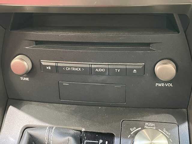 レクサス ＮＸ 300h Iパッケージ 宮城県 2018(平30)年 4.2万km プラチナムシルバーメタリック 純正SDナビ/レクサスセーフティーセンスプラス/・プリクラッシュセーフティシステム（衝突回避支援、被害軽減）/・レーンディパーチャーアラート/・キーピングアシスト/・オートマチック＆アダプティブハイビームシステム/・レーダークルーズコントロール/ブレーキホールド/パドルシフト/バックカメラ/コーナーセンサー/プッシュスタート/ETC2.0/ステアリングヒーター/レザーシート/シートメモリー/シートヒーター/3眼LEDヘッドライト/純正アルミ/純正フロアマット