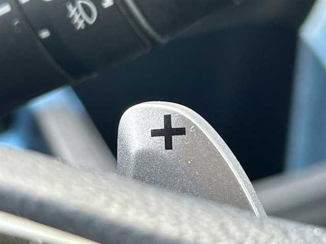 ホンダ Ｎ ＢＯＸ カスタム G L ターボ ホンダセンシング 愛媛県 2018(平30)年 4.2万km プラチナホワイトパール 社外ナビ/両側パワースライドドア/パドルシフト/ハーフレザー/ドラレコ/オートライト/ETC/LED/コーナーセンサー後/Bカメラ/クルーズコントロール/純正フロアマット/純正１５AW/ベンチシート/横滑り防止装置/スマートキー/スペアキー/レーンキープアシスト/USB