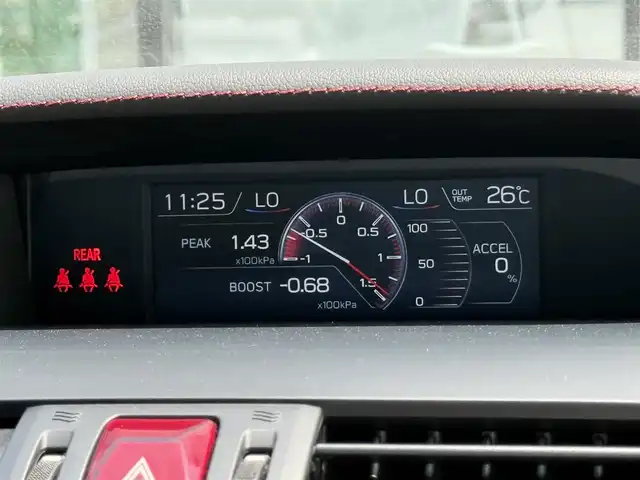 スバル ＷＲＸ Ｓ４ 2．0GT‐S アイサイト 道南・函館 2019(令1)年 1.9万km クリスタルホワイトP ・スマートキー＆プッシュスタート/・スペアキー/・ＳＤナビ（Ｂｌｕｅｔｏｏｔｈ／ＣＤ／ＳＤ／ｉＰｏｄ／ＵＳＢ／ＨＤＭＩ／ＡＵＸ／ＴＶ）/・サイドカメラ/・フロントカメラ/・バックカメラ/・ＨＫＳマフラー/・純正マフラー積込み/・ビルトインETC/・追従走行付きクルーズコントロール/・バックフォグ/・MTモードAT/・前席シートヒーター/・前席パワーシート/・ハーフレザーシート/・パドルシフト/・オートライト（LED）/・電動格納ウィンカーミラー