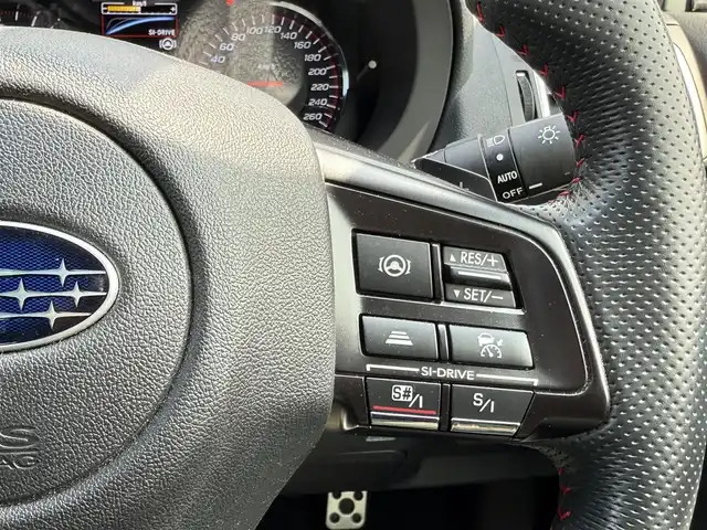 スバル ＷＲＸ Ｓ４ 2．0GT‐S アイサイト 道南・函館 2019(令1)年 1.9万km クリスタルホワイトP ・スマートキー＆プッシュスタート/・スペアキー/・ＳＤナビ（Ｂｌｕｅｔｏｏｔｈ／ＣＤ／ＳＤ／ｉＰｏｄ／ＵＳＢ／ＨＤＭＩ／ＡＵＸ／ＴＶ）/・サイドカメラ/・フロントカメラ/・バックカメラ/・ＨＫＳマフラー/・純正マフラー積込み/・ビルトインETC/・追従走行付きクルーズコントロール/・バックフォグ/・MTモードAT/・前席シートヒーター/・前席パワーシート/・ハーフレザーシート/・パドルシフト/・オートライト（LED）/・電動格納ウィンカーミラー