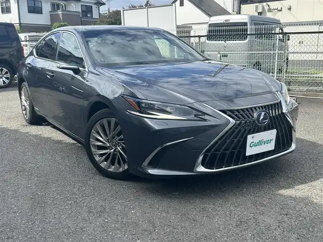 レクサス ＥＳ 300h バージョンL 福島県 2022(令4)年 0.4万km ソニッククロム ワンオーナー/純正ナビ（フルセグ/Buetooth/AM/FM/CD/DVD）/レーダークルーズコントロール/アラウンドビューモニター/デジタルアウターミラー/ドライブレコーダー（前後）/ビルドイン2.0ETC/パワーシート（D/N）/シートヒーター/エアーシート（D/N）/ハンドルヒーター/パドルシフト/電動パーキングブレーキ/オートLEDライト/サンルーフ/車線逸脱防止/プリクラッシュセーフティ/パワーバックドア/スペアキー×２/純正フロアマット/車両取扱説明書/保証書