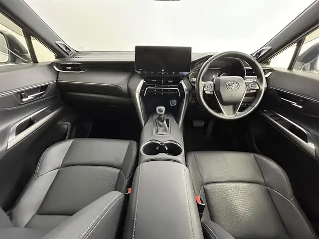 トヨタ ハリアー ハイブリッド Z レザーパッケージ 道央・札幌 2021(令3)年 2.7万km ホワイトパールクリスタルシャイン ・４WD/・モデリスタエアロ/・モデリスタ20インチAW/・JBLサウンド/・純正ディスプレイオーディオ/　BT/USB/Miracast/フルセグ/・パノラミックビューモニター/・デジタルインナーミラー/・ビルトインETC2.0/・AC100V/・トヨタセーフティセンス/・プリクラッシュセーフティ/・レーダークルーズコントロール/・レーンキープアシスト/・オートハイビーム/・クリアランスソナー/・BSM/・HUD/・RCTA/・RSA/・レザーシート/・前席パワーシート/・前席エア/シートヒーター/・パワーバックドア/・LEDヘッドライト/・フォグライト/・オートライト/・プッシュスタート/・スマートキー/・純正フロアマット/・ドアバイザー