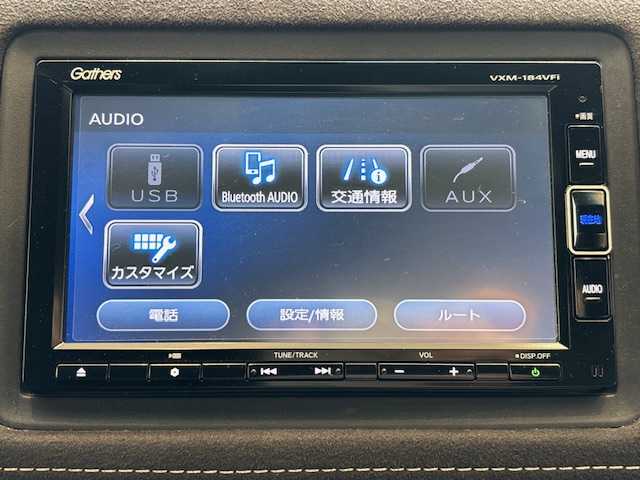 ホンダ ヴェゼル ハイブリッド RS ホンダセンシング 埼玉県 2018(平30)年 2.9万km プラチナホワイトパール ホンダセンシング/純正メモリーナビ/ CD/DVD/BT/フルセグ/USB/バックカメラ/ハーフレザーシート/シートヒーター/レーダークルーズコントロール/レーンキープアシスト/純正18インチアルミホイール/パドルシフト/LEDヘッドライト/ETC/スマートキー/禁煙車