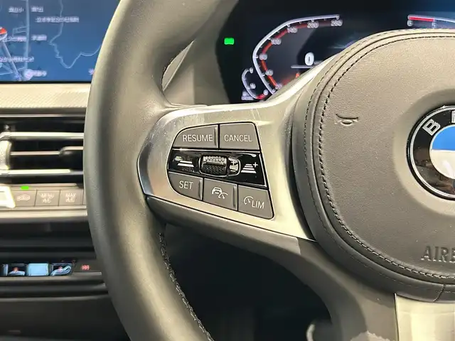 ＢＭＷ ＢＭＷ １１８ｄ Mスポーツ EDジョイ+ 福岡県 2020(令2)年 1.4万km サファイアブラックP 純正ナビ　/バックカメラ　/前後クリアランスソナー　/ハーフレザーシート　/パワーシート　/ＡＣＣ　/ＢＳＭ　/レーンキープ　/ＣａｒＰｌａｙ　/ワイヤレス充電　/パワーバックドア　/ＬＥＤライト　/スマートキー　/ＥＴＣ
