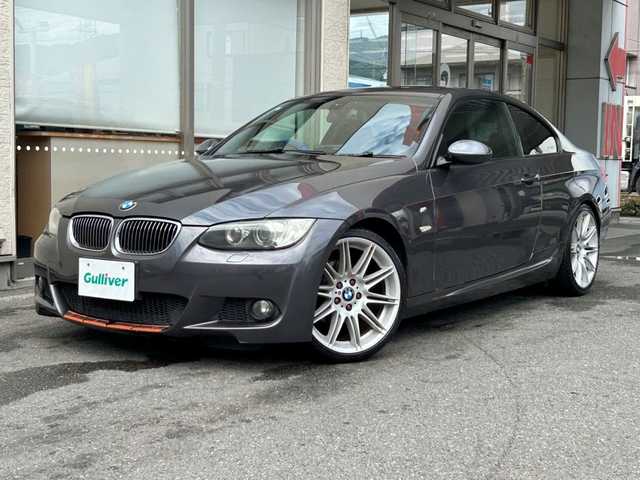 ＢＭＷ ３２０ｉ クーペ 大阪府 2009(平21)年 9.6万km スパークリンググラファイトM サンルーフ/純正１９インチAW/社外ナビフルセグTV/革巻きステアリング/クールボックス/前席パワーシート/純正ETC/スマートキー/スペアキー/保証書・取扱説明書