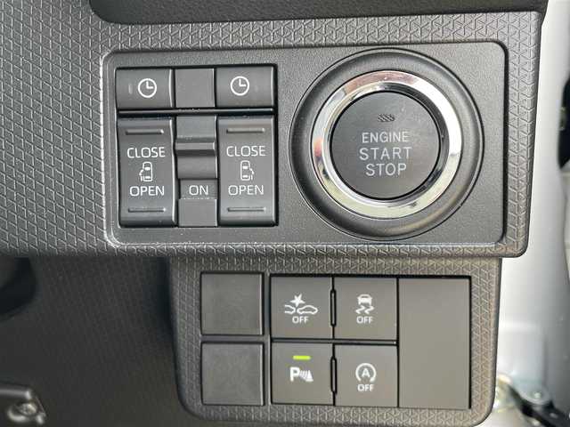 ダイハツ タント カスタム RS 千葉県 2023(令5)年 0.2万km シャイニングホワイトパール 福祉車両/助手席ウェルカムターンシート/トランククレーン式車いす収納装置/純正ナビ（Bluetooth、CD/DVD、フルセグTV）/HDMI/USB/衝突被害軽減ブレーキ/クリアランスソナー/電子パーキングブレーキ/シートヒーター/ハーフレザーシート/フォグランプ/LEDヘッドライト/オートライト/ドライブレコーダー/ETC/ドアバイザー/