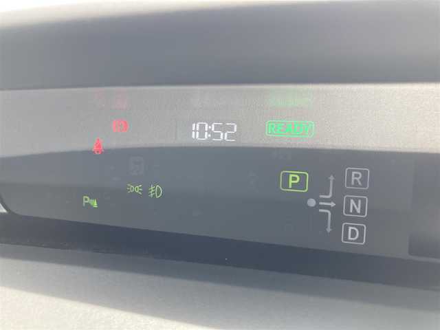 トヨタ プリウス S ツーリングセレ ブラックED 広島県 2021(令3)年 5.3万km プレシャスブラックパール 純正9インチナビ/フルセグ/DVD/CD/BT/全方位カメラ・ビルトインETC/トヨタセーフティセンス/アダプティブクルーズコントロール/前後ドライブレコーダー/前席シートヒーター/黒レザーシート/AC100V/LEDヘットライト/純正17インチアルミホイール/プッシュエンジンスタート/スマートキー/リアスモーク