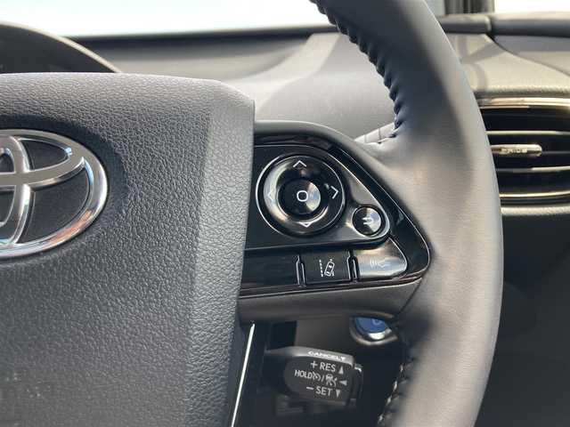 トヨタ プリウス S ツーリングセレ ブラックED 広島県 2021(令3)年 5.3万km プレシャスブラックパール 純正9インチナビ/フルセグ/DVD/CD/BT/全方位カメラ・ビルトインETC/トヨタセーフティセンス/アダプティブクルーズコントロール/前後ドライブレコーダー/前席シートヒーター/黒レザーシート/AC100V/LEDヘットライト/純正17インチアルミホイール/プッシュエンジンスタート/スマートキー/リアスモーク