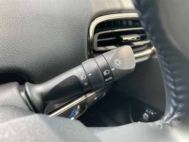 トヨタ プリウス S ツーリングセレ ブラックED 広島県 2021(令3)年 5.3万km プレシャスブラックパール 純正9インチナビ/フルセグ/DVD/CD/BT/全方位カメラ・ビルトインETC/トヨタセーフティセンス/アダプティブクルーズコントロール/前後ドライブレコーダー/前席シートヒーター/黒レザーシート/AC100V/LEDヘットライト/純正17インチアルミホイール/プッシュエンジンスタート/スマートキー/リアスモーク