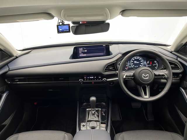 マツダ ＣＸ－３０ XD Sパッケージ 宮崎県 2025(令7)年 0.9万km ジェットブラックマイカ ワンオーナー/i-ACTIVSENSE/〇スマート・ブレーキ・サポート/〇AT誤発進抑制制御［前進時/後退時］/〇車線逸脱警報システム/〇レーンキープ・アシスト・システム/〇オートマチックハイビーム/〇ブラインド・スポット・モニタリング/〇後側方接近車両検知/〇前側方接近車両検知/〇マツダ・レーダー・クルーズ・コントロール/〇クルージング&トラフィック・サポート/〇ドライバー・アテンション・アラート/〇ヘッドアップディスプレイ/純正１０．２５インチセンターディスプレイ/フルセグTV/Bluetooth/３６０°ビュー・モニター/電動リアゲート/LEDヘッドライト/ワイヤレス充電/前後ドライブレコーダー/アイドリングストップ/純正18インチAW/ETC/保証書/取扱説明書