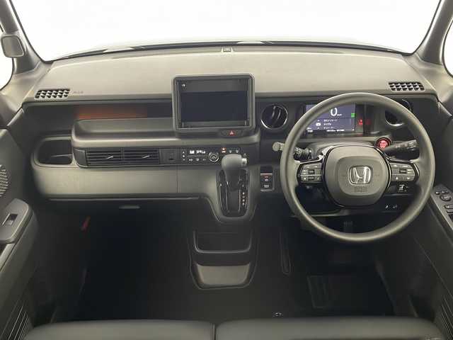 ホンダ Ｎ ＢＯＸ カスタム 宮崎県 2024(令6)年 0.1万km クリスタルブラックパール 禁煙車/バックカメラ/片側パワースライドドア/ホンダセンシング/・衝突軽減ブレーキ（CMBS）/・先行車発進お知らせ機能/・歩行者事故低減ステアリング/・路外逸脱抑制機能/・標識認識機能/・渋滞追従機能付アダプティブクルーズコントロール（ACC）/・車線維持支援システム（LKAS）/・誤発進抑制機能/・後方誤発進抑制機能/・近距離衝突軽減ブレーキ/・急アクセル抑制機能/・パーキングセンサーシステム/電動パーキングブレーキ/オートブレーキホールド/シートヒーター（前席）/LEDヘッドライト/LEDシーケンシャルターンランプ/リアサンシェード/フロアマット