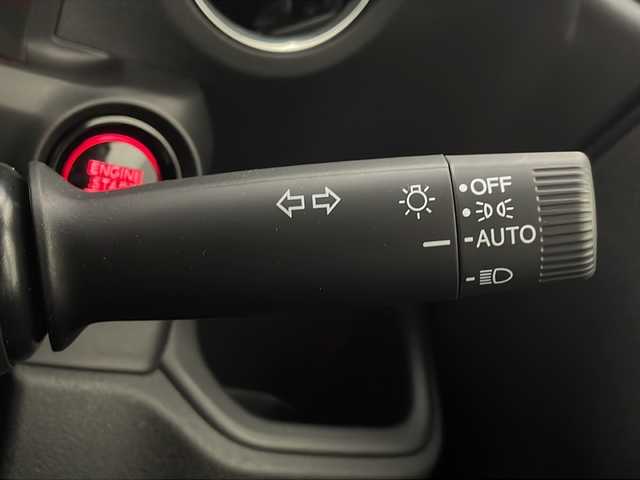 ホンダ Ｎ ＢＯＸ カスタム 宮崎県 2024(令6)年 0.1万km クリスタルブラックパール 禁煙車/バックカメラ/片側パワースライドドア/ホンダセンシング/・衝突軽減ブレーキ（CMBS）/・先行車発進お知らせ機能/・歩行者事故低減ステアリング/・路外逸脱抑制機能/・標識認識機能/・渋滞追従機能付アダプティブクルーズコントロール（ACC）/・車線維持支援システム（LKAS）/・誤発進抑制機能/・後方誤発進抑制機能/・近距離衝突軽減ブレーキ/・急アクセル抑制機能/・パーキングセンサーシステム/電動パーキングブレーキ/オートブレーキホールド/シートヒーター（前席）/LEDヘッドライト/LEDシーケンシャルターンランプ/リアサンシェード/フロアマット