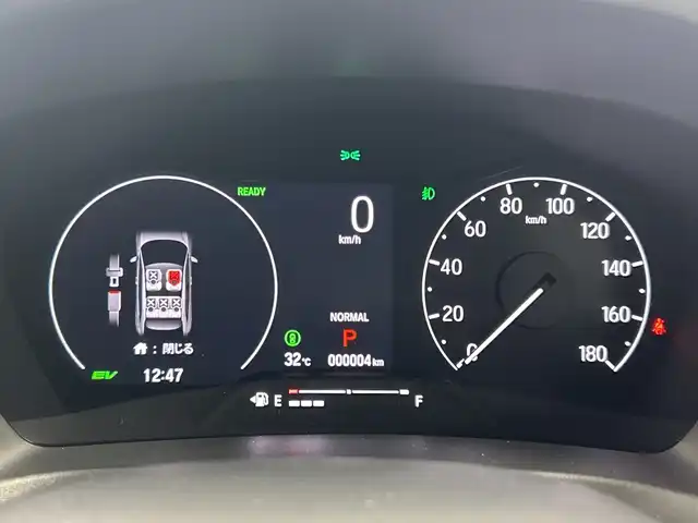 ホンダ ヴェゼル ハイブリッド e:HEV Z 愛知県 2025(令7)年 0.1千km クリスタルブラックパール 登録済未使用車/純正9インチナビ/（AM/FM/フルセグTV/Bluetooth）/バックカメラ/ワイヤレス充電/ホンダセンシング/・衝突軽減ブレーキ/・レーンキープアシスト/・レーダークルーズコントロール/・オートマチックハイビーム/・クリアランスソナー/ブラインドスポットモニター/ETC2.0/シートヒーター/ステアリングヒーター/チップアップシート/ハーフレザー/パドルシフト/パワーバックドア/スマートキー/プッシュスタート/LEDヘッドライト/フロントフォグランプ/ダウンヒルアシスト/純正アルミホイール/横滑り防止装置/電動格納ミラー/ステアリングスイッチ