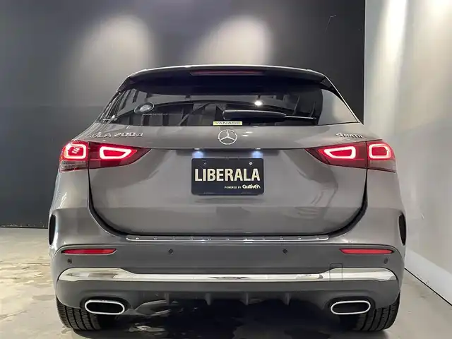 メルセデス・ベンツ ＧＬＡ２００ｄ 4マチック AMGライン 道央・札幌 2020(令2)年 4.8万km マウンテングレー AMGラインpkg/・AMGスタイリングパッケージ（フロントスポイラー、サイド＆リアスカート）/・MercedesBenzロゴ付きブレーキキャリパー/・ステンレスアクセル＆ブレーキペダル（ラバースタッド付）/・本革巻マルチファンクションステアリング（ペダルシフト付）/・レザーDINAMICAシート/・カーボン調インテリアトリム・スポーツコンフォートサスペンション/・１９インチAMG５ツインスポークアルミホイール/・マルチビームLEDヘッドライト/・アダプティブハイビームアシスト・プラス/・アンビエントライト（６４色）/アドバンスドpkg/・ヘッドアップディスプレイ/・アドバンスドサウンドシステム/ドライブレコーダー（フロント）/レーダーセーフティpkg/・アダプティブディスタンスアシスト・ディストロニック/・アクティブブレーキアシスト/・PRE-SAFE/・PRE-SAFEプラス/・緊急回避補助システム/・渋滞時緊急ブレーキ機能/・アクティブブラインドスポットアシスト/・アクティブレーンキーピングアシスト/・アクティブステアリングアシスト/３６０度カメラ/パワーテールゲート/パノラミックスライディングルーフ/ETC/・保証書有