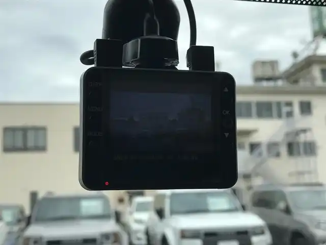 スズキ ラパン G 富山県 2015(平27)年 6.5万km シャンパンピンクPM 社外ナビ/ワンセグTV/Bluetooth/ドライブレコーダー/プッシュスタート/スマートキー/スペアキー１本/シートヒーター/ヘッドライトレベライザー/ベンチシート/パワーウインドウ/ドアバイザー/取扱説明書・保証書