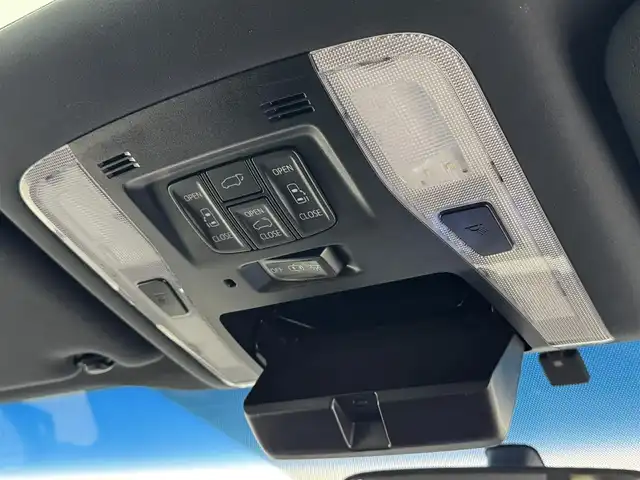 トヨタ ヴェルファイア Z Aエディション 福岡県 2016(平28)年 5.8万km ホワイトパールクリスタルシャイン モデリスタフロントエアロ　/ツインサンルーフ　/純正９型ナビ　/クルーズコントロール　/コーナーセンサー　/両側電動スライドドア　/電動リアゲート　/ビルトインＥＴＣ２．０　/オットマン　/１００ボルト電源　/Ｗエアコン