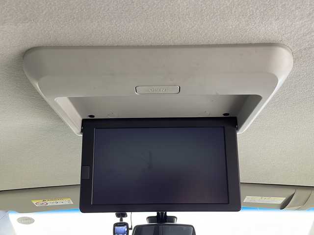 日産 セレナ HWS S HV Vセレ +SeftyⅡ 茨城県 2016(平28)年 7.7万km インペリアルアンバーP 純正ナビ/衝突軽減ブレーキ/両側電動スライドドア/全方位カメラ　/後席モニター/クルーズコントロール/ETC/ドライブレコーダー/純正フロアマット/純正アルミホイール/LEDヘッドライト/フォグランプ/オートライト/スマートキー