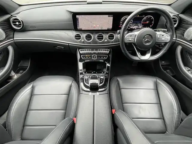 メルセデス・ベンツ Ｅ２２０ｄ SWアバンギャルド AMGライン 埼玉県 2020(令2)年 4.3万km ポーラホワイト 黒革シート/レザーパッケージ/エアバランスパッケージ/Ｂｕｒｍｅｓｔｅｒ/純正HDDナビ/(Bluetooth/USB/フルセグ)/３６０度カメラ/アダプティブクルーズコントロール/ブラインドスポットモニター/シートヒーター/パークアシスト/ＬＥＤ