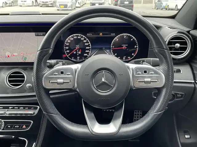 メルセデス・ベンツ Ｅ２２０ｄ SWアバンギャルド AMGライン 埼玉県 2020(令2)年 4.3万km ポーラホワイト 黒革シート/レザーパッケージ/エアバランスパッケージ/Ｂｕｒｍｅｓｔｅｒ/純正HDDナビ/(Bluetooth/USB/フルセグ)/３６０度カメラ/アダプティブクルーズコントロール/ブラインドスポットモニター/シートヒーター/パークアシスト/ＬＥＤ