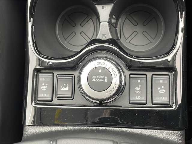 日産 エクストレイル 20Xi 千葉県 2020(令2)年 2.8万km ブリリアントホワイトパール 社外ナビ/AM/FM/CD/DVD/SD/USB/BT/フルセグTV/アラウンドビューカメラ/プロパイロット/レーンキープアシスト/エマージェンシーブレーキ/パワーバックドア/シートヒーター/カプロンシート/ETC/ドライブレコーダー/オートホールド