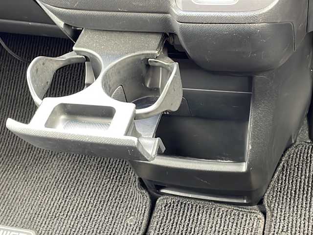 ホンダ ステップワゴン スパーダ Z 青森県 2015(平27)年 11.2万km プレミアムコスミックバイオレットパール 4WD/純正9インチナビ・フルセグTV/CD・DVD・Bluetooth・SD/バックカメラ/両側パワースライドドア/クルーズコントロール/パドルシフト/ワイパーデアイサー/純正エンジンスターター/前後ドライブレコーダー/ビルトインETC/HIDヘッドライト/オートライト/フォグランプ/純正16インチアルミ/スマートキー/スペアキー