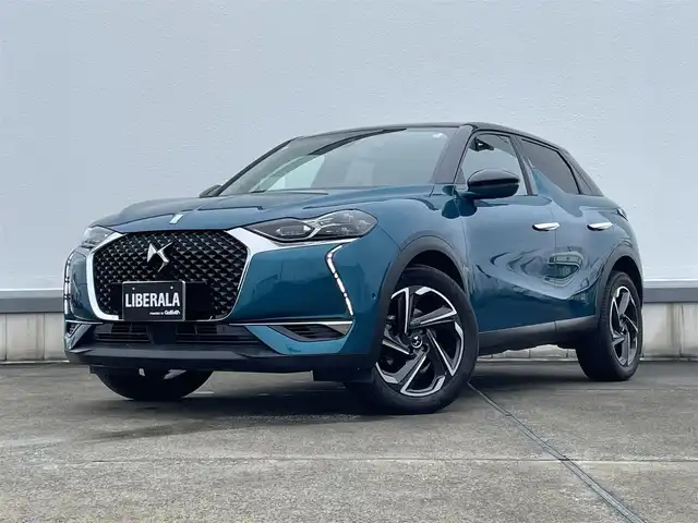 ＤＳオートモビル ＤＳ３ クロスバック グランシック 東京都 2021(令3)年 5.8万km 緑Ⅱ 純正ナビ/DTV/バックカメラ/黒革シート/ヘッドアップディスプレイ/ドライブレコーダー/ETC/純正USB/Bluetoothオーディオ/レーンアシスト/ブラインドスポットモニター/アダプティブクルーズコントロール/パドルシフト/LEDヘッドライト/スマートキー