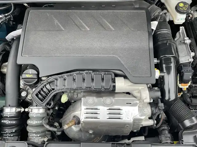 ＤＳオートモビル ＤＳ３ クロスバック グランシック 東京都 2021(令3)年 5.8万km 緑Ⅱ 純正ナビ/DTV/バックカメラ/黒革シート/ヘッドアップディスプレイ/ドライブレコーダー/ETC/純正USB/Bluetoothオーディオ/レーンアシスト/ブラインドスポットモニター/アダプティブクルーズコントロール/パドルシフト/LEDヘッドライト/スマートキー