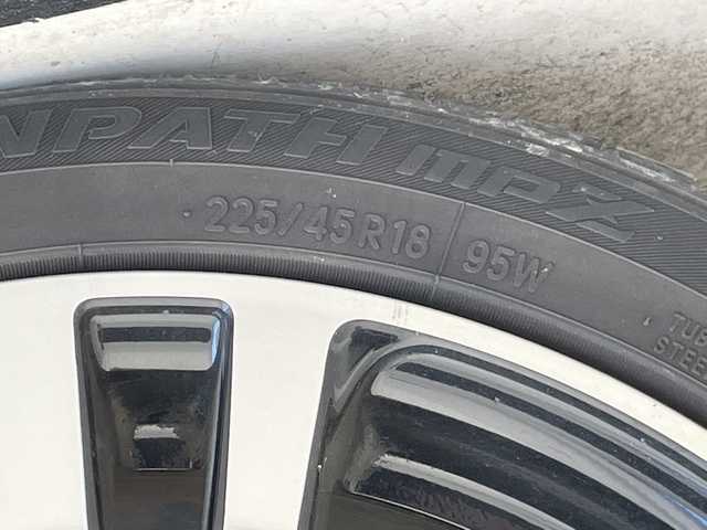 ホンダ オデッセイ アブソルート EX 愛知県 2015(平27)年 4.8万km クリスタルブラックパール ホンダセンシング/純正8型ナビ/フリップダウンモニター/両側パワースライドドア/レーダークルーズコントロール/バックカメラ/パワーシート/純正アルミホイール/LEDヘッドライト/パドルシフト/リアオートエアコン/衝突軽減システム/フルセグ/CD DVD/Bluetooth/ステアリングスイッチ/スマートキー/プッシュスタート