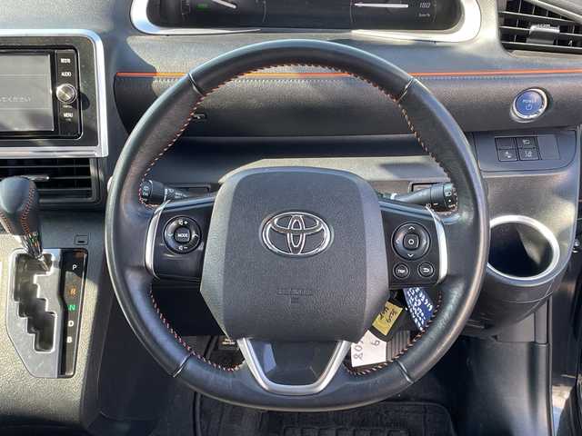 トヨタ シエンタ ハイブリッド G クエロ 千葉県 2018(平30)年 3.6万km ブラックマイカ ＴＲＤエアロ　ナビＮＳＺＴ－Ｗ６６Ｔ　フリップダウンモニター　バックカメラ　両側電動スライドドア　ＨＤＭＩ　ＢＴ　ＵＳＢ　ＥＴＣ　ＡＨＢ　ＬＤＡ　ＰＣＳ　１５インチＡＷ　ＬＥＤライト　オートライト