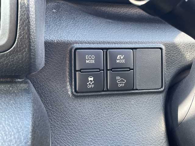 トヨタ シエンタ ハイブリッド G クエロ 千葉県 2018(平30)年 3.6万km ブラックマイカ ＴＲＤエアロ　ナビＮＳＺＴ－Ｗ６６Ｔ　フリップダウンモニター　バックカメラ　両側電動スライドドア　ＨＤＭＩ　ＢＴ　ＵＳＢ　ＥＴＣ　ＡＨＢ　ＬＤＡ　ＰＣＳ　１５インチＡＷ　ＬＥＤライト　オートライト