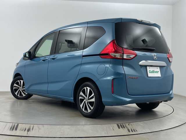 ホンダ フリード G ホンダセンシング 埼玉県 2017(平29)年 9.1万km ブルーホライゾンM 純正ナビ　/（FM/AM/CD/DVD/TV/BT）/バックカメラ/両側パワースライドドア　/レーダレーンキープアシスト　/衝突軽減ブレーキ　/横滑り防止措置　/レーダークルーズコントロール　/ドライブレコーダー　/ビルトインＥＴＣ　/ヒーデットミラードア　/ＬＥＤヘッドライト/革巻きハンドル/純正フロアマット