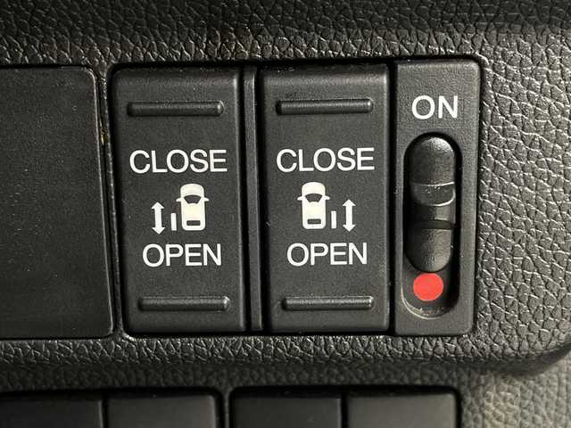 ホンダ フリード G ホンダセンシング 埼玉県 2017(平29)年 9.1万km ブルーホライゾンM 純正ナビ　/（FM/AM/CD/DVD/TV/BT）/バックカメラ/両側パワースライドドア　/レーダレーンキープアシスト　/衝突軽減ブレーキ　/横滑り防止措置　/レーダークルーズコントロール　/ドライブレコーダー　/ビルトインＥＴＣ　/ヒーデットミラードア　/ＬＥＤヘッドライト/革巻きハンドル/純正フロアマット