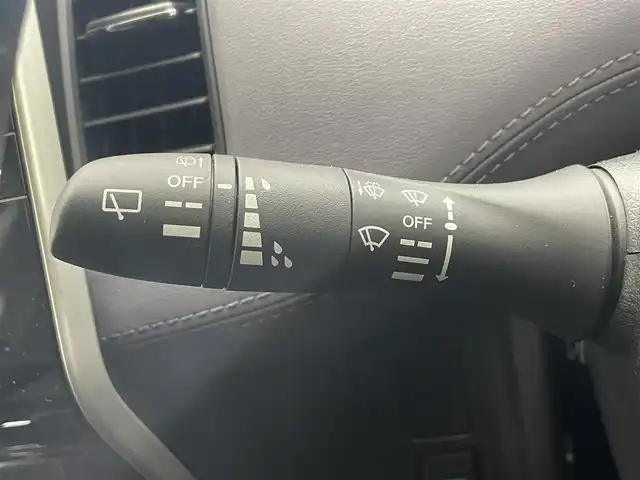 日産 セレナ ハイウェイスター V 滋賀県 2022(令4)年 1.9万km ブリリアントホワイトパール 純正10インチナビ/(CD/DVD/USB/HDMI/Bluetooth/フルセグTV)/プロパイロット/ローダウン/アラウンドビューモニター/両側パワースライドドア/ブラインドスポットモニター/純正デジタルインナーミラー/クリアランスソナー/純正フリップダウンモニター/ETC/ドライブレコーダー/オートライト/LEDヘッドライト