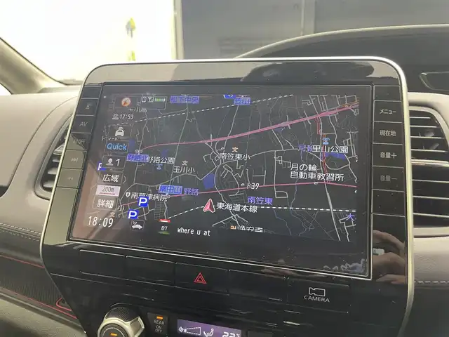 日産 セレナ ハイウェイスター V 滋賀県 2022(令4)年 1.9万km ブリリアントホワイトパール 純正10インチナビ/(CD/DVD/USB/HDMI/Bluetooth/フルセグTV)/プロパイロット/ローダウン/アラウンドビューモニター/両側パワースライドドア/ブラインドスポットモニター/純正デジタルインナーミラー/クリアランスソナー/純正フリップダウンモニター/ETC/ドライブレコーダー/オートライト/LEDヘッドライト