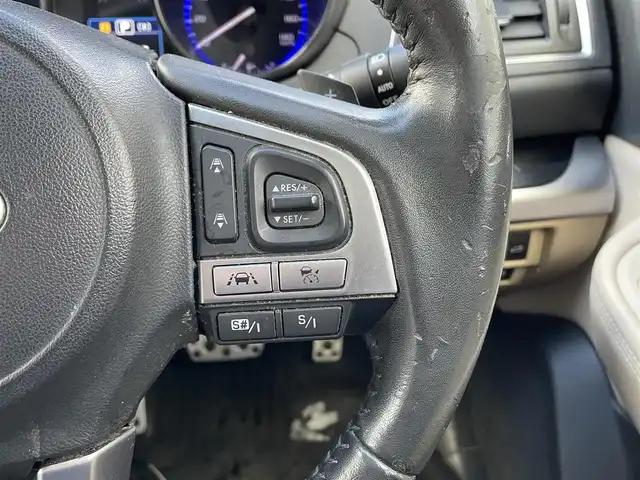 スバル アウトバック リミテッド 道央・札幌 2016(平28)年 10.7万km タングステンM (株)IDOMが運営する【じしゃロン札幌豊平店】の自社ローン対象車両になります。こちらは現金ご利用時の価格です。/自社ローンご希望の方は別途その旨お申付け下さい。/プッシュスタート/レザーシート/パワーシート/純正ナビ・TV/バックカメラ/ドライブレコーダー/ETC