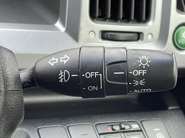 ホンダ ステップワゴン スパーダ Z 福島県 2015(平27)年 8.2万km ホワイトオーキッドパール ワンオーナー 4WD 純正ナビ フルセグTV　Bluetooth バックカメラ フリップダウンモニター 両側パワースライドドア パドルシフト オートクルーズ　ETC　HIDヘッドライト フォグランプ