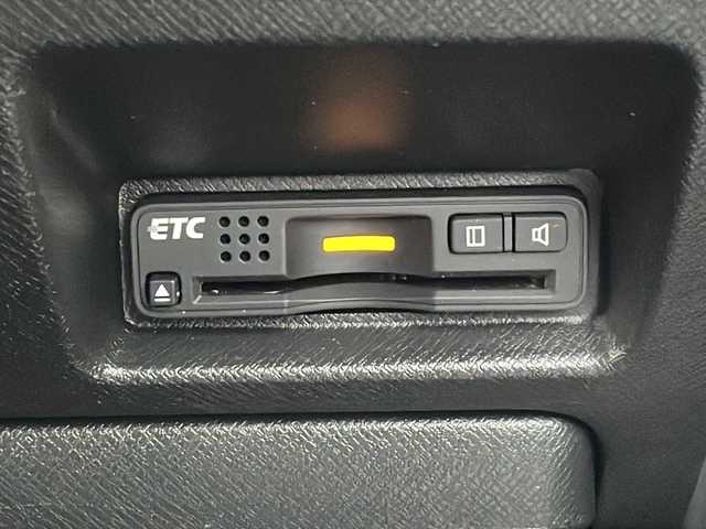 ホンダ ステップワゴン スパーダ Z 福島県 2015(平27)年 8.2万km ホワイトオーキッドパール ワンオーナー 4WD 純正ナビ フルセグTV　Bluetooth バックカメラ フリップダウンモニター 両側パワースライドドア パドルシフト オートクルーズ　ETC　HIDヘッドライト フォグランプ