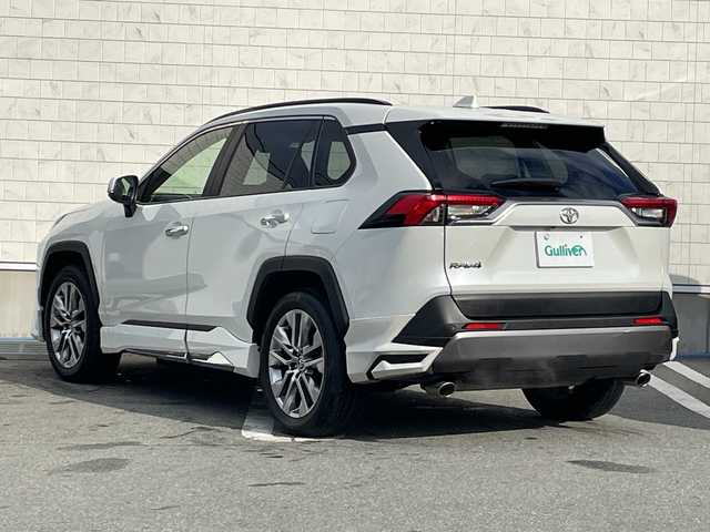 トヨタ ＲＡＶ４ G Zパッケージ 山形県 2021(令3)年 8.8万km ホワイトパールクリスタルシャイン 禁煙車/ワンオーナー/Toyota Safety Sense	/・プリクラッシュセーフティ		/・レーントレーシングアシスト		/・レーダークルーズコントロール		/・ロードサインアシスト		/・発進遅れ告知機能		/・オートマチックハイビーム		/・アダプティブハイビームシステム		/・緊急時操舵支援（アクティブ操舵機能）/モデリスタ（F.S.R）	/ブラインドスポットモニター/レザーシート/純正ディスプレイオーディオ/BT.USB.MiraCast/フルセグ/パノラミックビューモニター/バックカメラ/デジタルインナーミラー/ETC2.0/ドライブレコーダー/おくだけ充電/ダウンヒルアシスト/電動パーキングブレーキ/オートブレーキホールド/電動リアゲート/LEDヘッドライト/ルーフレール/シートヒーター/スペアキー