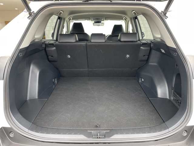 トヨタ ＲＡＶ４ G Zパッケージ 山形県 2021(令3)年 8.8万km ホワイトパールクリスタルシャイン 禁煙車/ワンオーナー/Toyota Safety Sense	/・プリクラッシュセーフティ		/・レーントレーシングアシスト		/・レーダークルーズコントロール		/・ロードサインアシスト		/・発進遅れ告知機能		/・オートマチックハイビーム		/・アダプティブハイビームシステム		/・緊急時操舵支援（アクティブ操舵機能）/モデリスタ（F.S.R）	/ブラインドスポットモニター/レザーシート/純正ディスプレイオーディオ/BT.USB.MiraCast/フルセグ/パノラミックビューモニター/バックカメラ/デジタルインナーミラー/ETC2.0/ドライブレコーダー/おくだけ充電/ダウンヒルアシスト/電動パーキングブレーキ/オートブレーキホールド/電動リアゲート/LEDヘッドライト/ルーフレール/シートヒーター/スペアキー