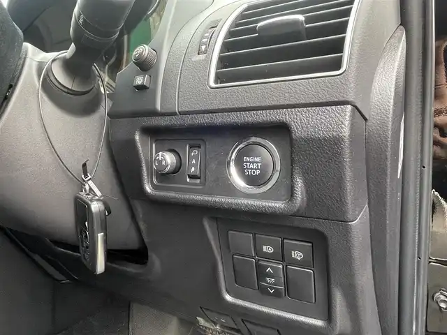 トヨタ ランドクルーザー プラド TX Lパッケージ マットブラED 島根県 2023(令5)年 5.1万km ブラック 社外９インチＳＤナビ　/フルセグTV　/ＤＶＤ再生　/Ｂｌｕｅｔｏｏｔｈ接続　/バックカメラ　/ビルトインＥＴＣ2.0 　/前後ドライブレコーダー/トヨタセーフティセンス/・レーダークルーズコントロール/・プリクラッシュセーフティ/・レーンディパーチャーアラート/・オートマチックハイビーム/黒レザーシート/電動格納サードシート/前席パワーシート／シートヒーター/エアーシート/前後コーナーセンサー　/純正LEDヘッドライト　/純正LEDフォグライト/純正１８インチアルミホイール/保証書/取扱説明書