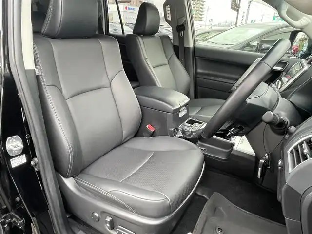 トヨタ ランドクルーザー プラド TX Lパッケージ マットブラED 島根県 2023(令5)年 5.1万km ブラック 社外９インチＳＤナビ　/フルセグTV　/ＤＶＤ再生　/Ｂｌｕｅｔｏｏｔｈ接続　/バックカメラ　/ビルトインＥＴＣ2.0 　/前後ドライブレコーダー/トヨタセーフティセンス/・レーダークルーズコントロール/・プリクラッシュセーフティ/・レーンディパーチャーアラート/・オートマチックハイビーム/黒レザーシート/電動格納サードシート/前席パワーシート／シートヒーター/エアーシート/前後コーナーセンサー　/純正LEDヘッドライト　/純正LEDフォグライト/純正１８インチアルミホイール/保証書/取扱説明書