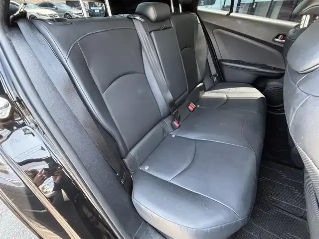 トヨタ プリウス S ツーリングセレクション 宮城県 2017(平29)年 11.7万km アティチュードブラックマイカ 登録時走行距離116694km/社外ナビ【フルセグ/BT/FM/AM/CD/DVD】/社外ＡＷ/クルコン/ＬＥＤ/シートヒーター【D席・N席】