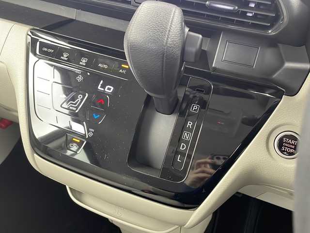 日産 ルークス X 栃木県 2023(令5)年 0.6万km ブロッサムピンク 純正ナビ/（CD/BT/AM・FM)/ETC2.0/アラウンドビューモニター/エマージェンシーブレーキ/車線逸脱警報/横滑り防止/両側パワースライドドア/電動格納ミラー/プッシュスタート/先行車発進お知らせ/道路標識表示/プッシュスタート/スマートキー