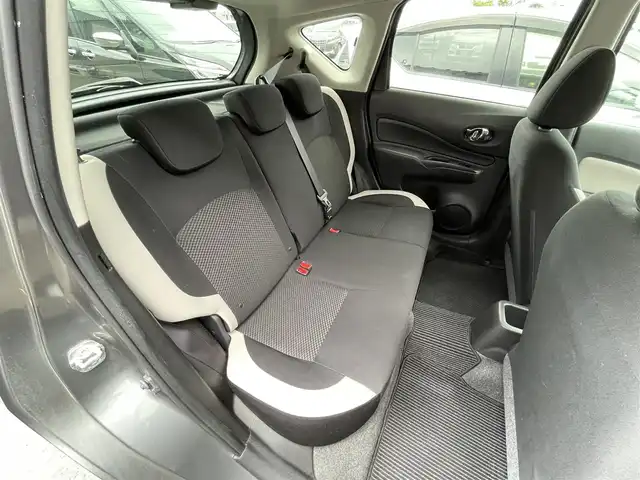 日産 ノート e－パワー X Vセレクション 滋賀県 2020(令2)年 6.7万km ダークメタルグレー 禁煙車/社外ナビ/Bluetooth/アラウンドビューカメラ/ETC/プッシュスタート/スマートキー/フロアマット/エマージェンシーブレーキ/LEDヘッドライト/コーナーセンサー