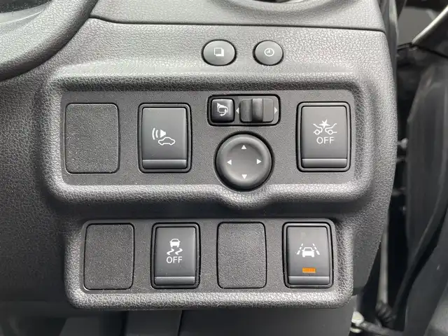 日産 ノート e－パワー X Vセレクション 滋賀県 2020(令2)年 6.7万km ダークメタルグレー 禁煙車/社外ナビ/Bluetooth/アラウンドビューカメラ/ETC/プッシュスタート/スマートキー/フロアマット/エマージェンシーブレーキ/LEDヘッドライト/コーナーセンサー