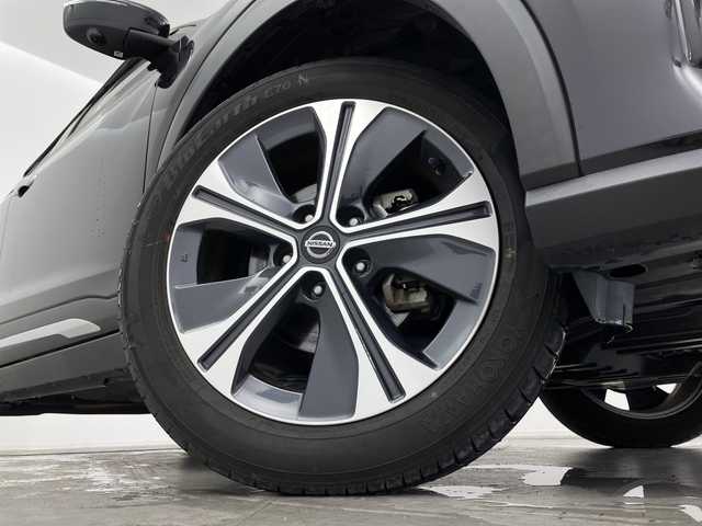 日産 キックス X 群馬県 2022(令4)年 2.9万km ピュアブラック 純正９型ナビ　全周囲カメラ　プロパイロット　電子ミラー　ハーフレザーシート　シートヒーター　ステアリングヒーター　アダプティブクルーズコントロール　純正ドラレコ　ＬＥＤ　純正アルミホイール　禁煙