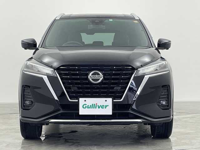日産 キックス X 群馬県 2022(令4)年 2.9万km ピュアブラック 純正９型ナビ　全周囲カメラ　プロパイロット　電子ミラー　ハーフレザーシート　シートヒーター　ステアリングヒーター　アダプティブクルーズコントロール　純正ドラレコ　ＬＥＤ　純正アルミホイール　禁煙